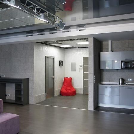 Apartments Raisy Okipnoi Киев Екстериор снимка