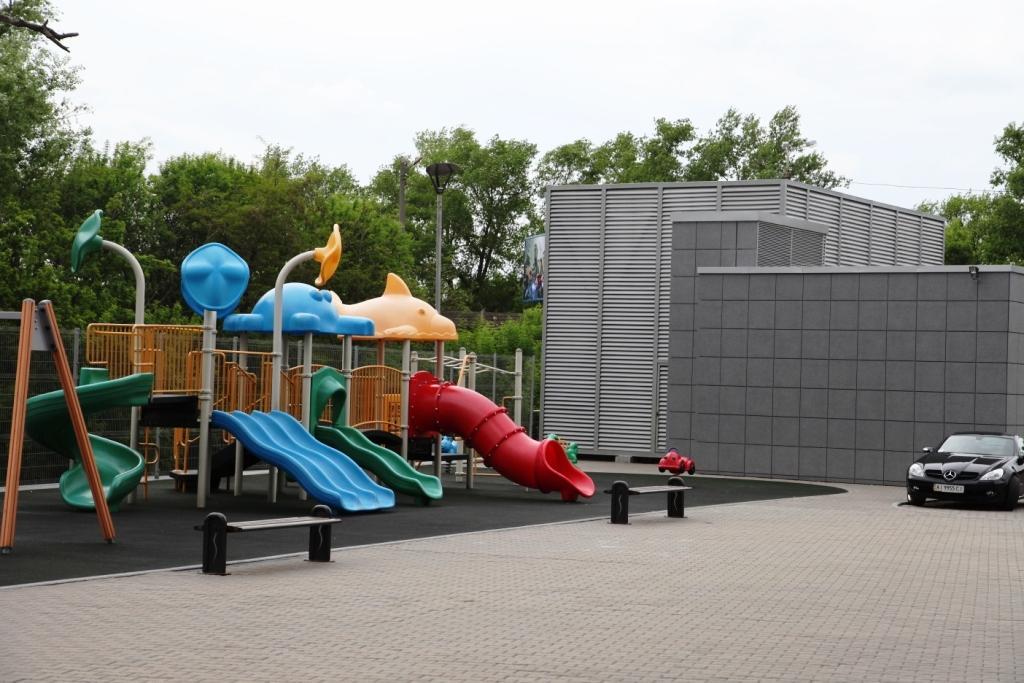 Apartments Raisy Okipnoi Киев Екстериор снимка